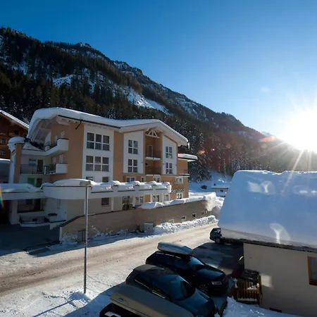 Garni Alpenland 4* Ischgl