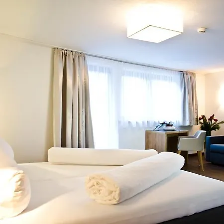 Garni Alpenland Szálloda 4*