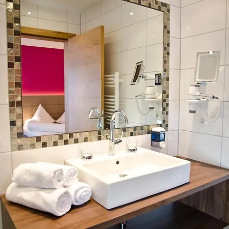 Garni Alpenland Hotel Ischgl