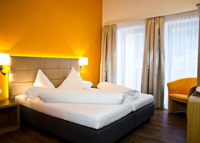 Garni Alpenland 4*