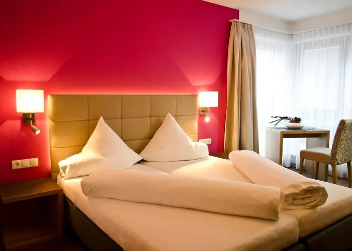 Garni Alpenland Otel 4*