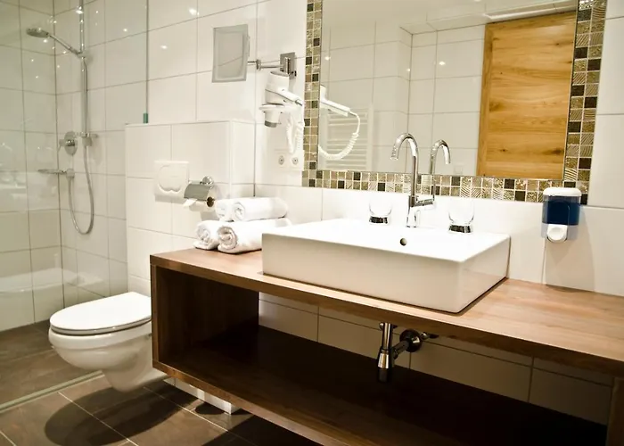 Garni Alpenland Otel Ischgl