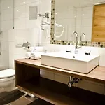 Garni Alpenland Szálloda Ischgl